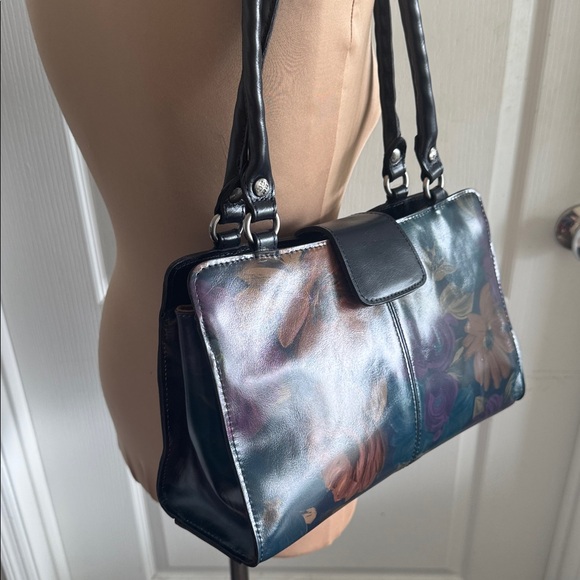 Patricia Nash Rienzo Floral Black Leather Peruvian Painting Shoulder Handbag - Picture 5 of 16